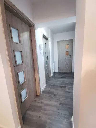 Mieszkanie 2 pokoje, ul. M. Domagały w Krakowie, 46 m, garaż, duży balkon - miniatura 5