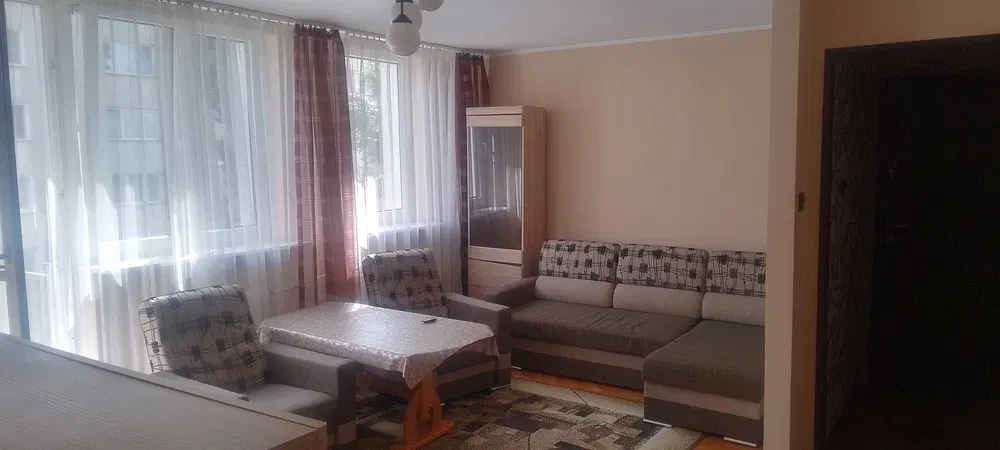 Mieszkanie do wynajęcia z balkonem i piwnicą - 1/15