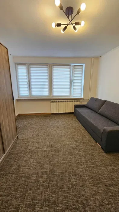 Do wynajęcia mieszkanie/pokój Warszawa Śródmieście ul. Chmielna - 1/3
