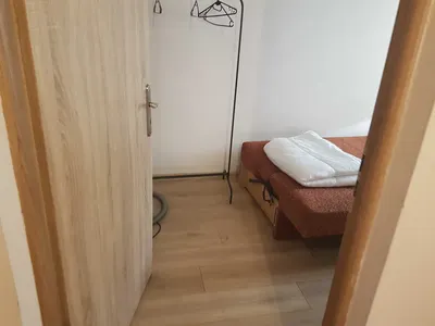 Parter domu z ogrodem / parking. Atrakcyjna oferta !! - miniatura 3