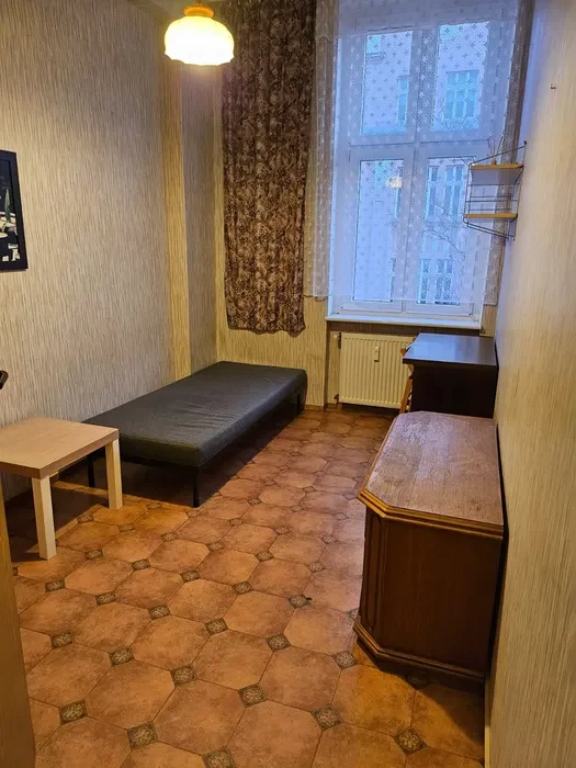 Na wynajem od października mieszkanie 2 pokojowe blisko Ronda Kaponiera - 1/11