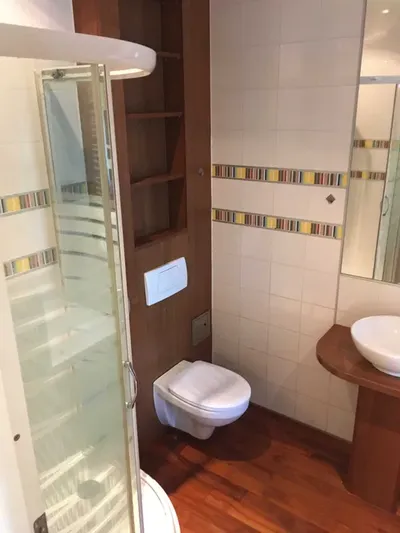 Mieszkanie typu studio, 40m, poleca się na wynajem - miniatura 2
