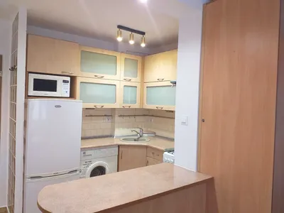 Do wynajęcia bezpośrednio kawalerka na Woli, przy ul. Anielewicza - miniatura 4