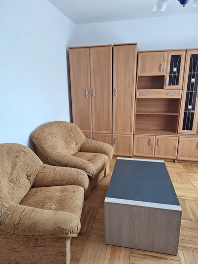 Mieszkanie w domu jednorodzinnym - miniatura 3