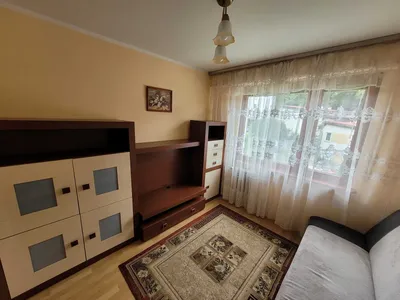 Pokój dla studentki (980zł z wszystkimi opłatami) - miniatura 2