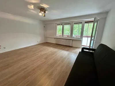 2 osobne pokoje świeżo po remoncie | balkon | ul. Wielicka 81 - miniatura 4