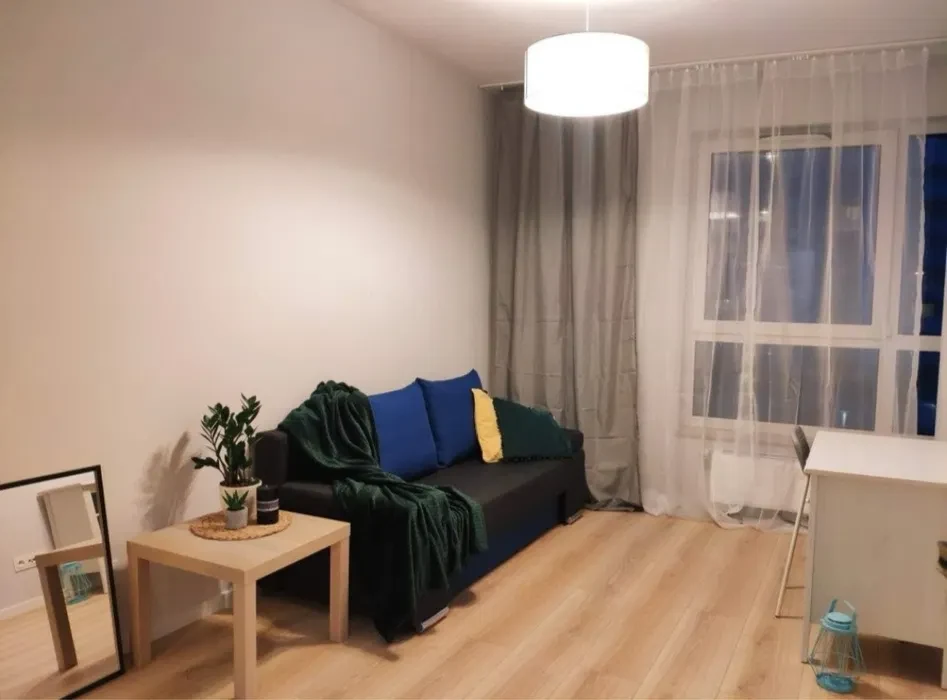 Mieszkanie 40 m2 - 2 oddzielne pokoje zamykane na klucz - 1/7