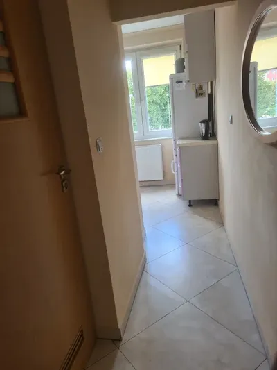 Mieszkanie 2 pokoje (37 m²) ul. Marszałkowska - miniatura 2