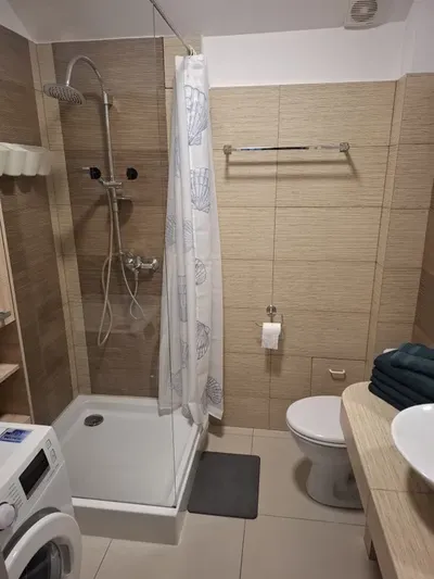 Gdynia Grabówek pokój 12m2 dla studenta / studentki / osoby pracującej w mieszkaniu 3 pokojowym blisko skm przystanki uniwersytet UM AMW - miniatura 4