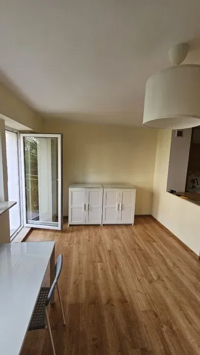 Wynajmę mieszkanie - miniatura 2