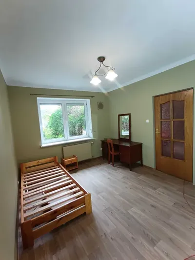 Pokój 1 Os. | 5 MIN METRO ZACISZE | Dom + ogród 500 m² | CISZA - miniatura 3