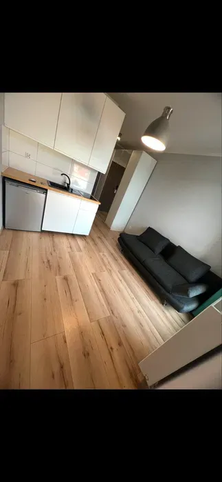 Kawalerka apartament mieszkanie - miniatura 2
