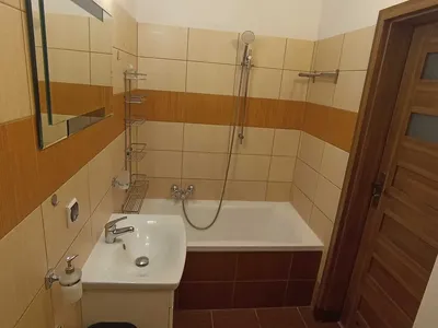 Klasyczne, przestronne 2 pokoje (56 m²) w kamienicy przy Metrze Stare Bielany - miniatura 5