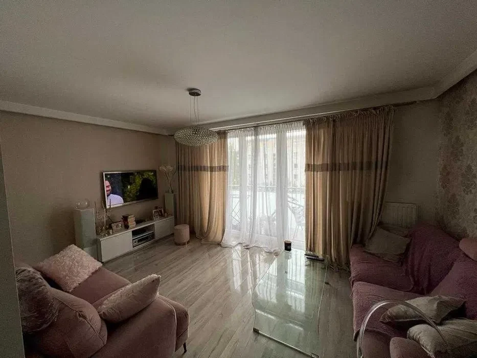 Wynajmę bezpośrednio (od właściciela, bez prowizji, b zadbane i w pełni umeblowane mieszkanie, 48 m2 przy ul. Zachodniej 15 (Ruczaj). - 1/15