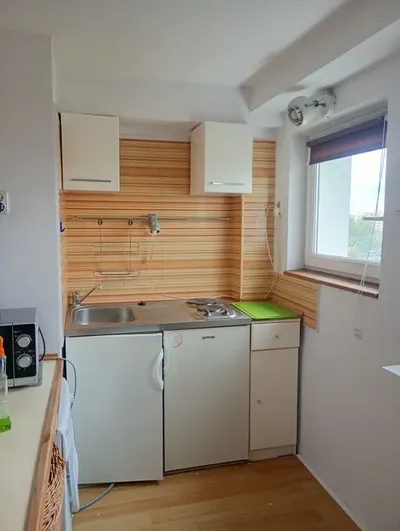 Kawalerka 20m2 obok stacji metra Księcia Janusza - miniatura 4
