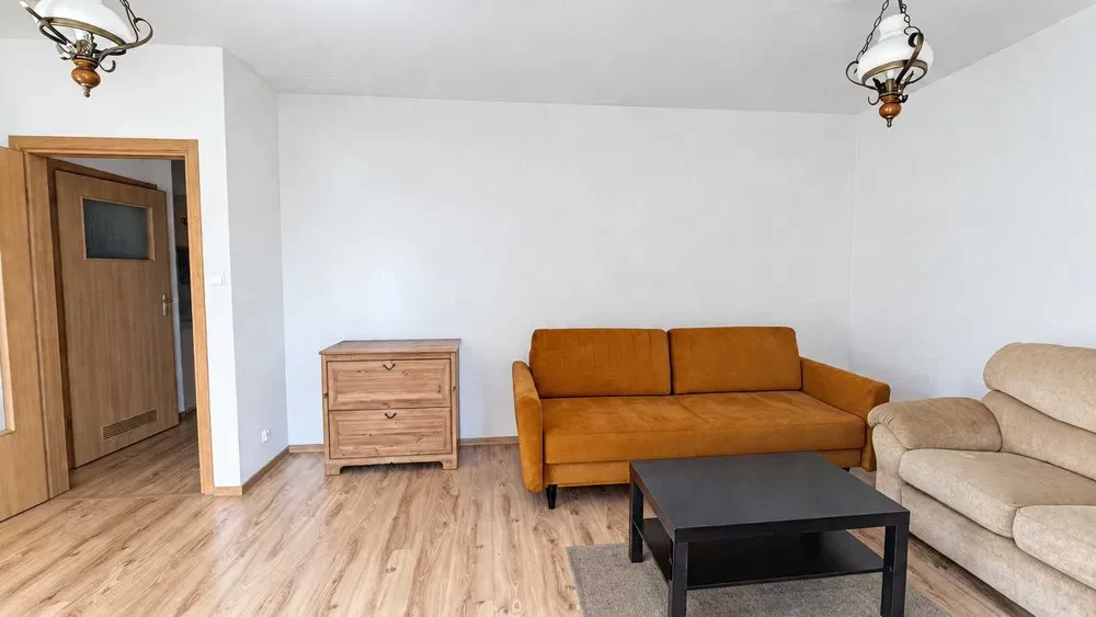 2 osobne pokoje z oddzielną kuchnią, balkon, winda! opcjonalnie miejsce postojowe - 1/8