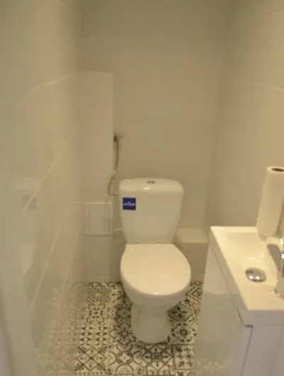 Wynajmę pokój Morska 11 ( Przy dworcu PKP Gdynia Główna) - miniatura 5