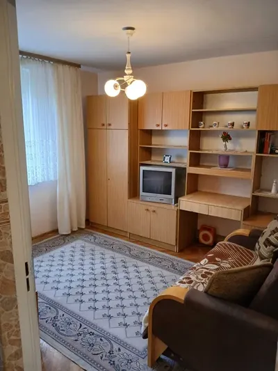 Mieszkanie na wynajem 48 m2. z balkonem, piwnicą oraz miejscem postojowym. - miniatura 3