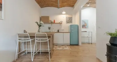 Wyjątkowe 2-pokojowe mieszkanie w centrum ul. Waliców 17 - miniatura 2