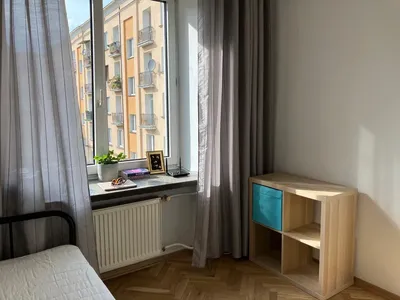 Pokój jednoosobowy dla studentki/ Single room / Szczęśliwicka Ochota - miniatura 3