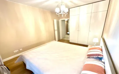 2 pok-50 m ul. Walewska - Praga Południe- obok Saskiej Kępy-duży balkon-bardzo ciche - miniatura 4