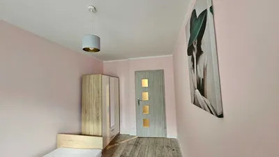 Mieszkanie 2 pokoje, ul. M. Domagały w Krakowie, 46 m, garaż, duży balkon - miniatura 3