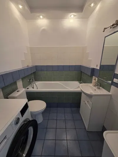 ul. Podłęska | 41,11 m2 | Salon z aneksem kuchennym + Garderoba + Balkon - miniatura 4