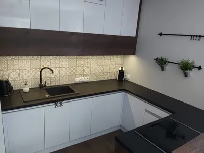 Przestronne mieszkanie 70m2 z dużym tarasem i garażem-Kraków ul. Twardowskiego - miniatura 2