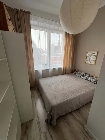Wynajmę dwupokojowe mieszkanie w centrum Kielc - miniatura 2