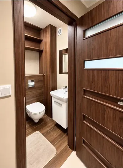 Wynajmę mieszkanie 2 pokoje 46m Żubardź. Po remoncie, umeblowane. Bezpośrednio. Świetna lokalizacja , blisko manufaktury. - miniatura 5