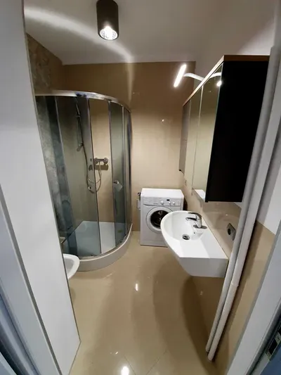 Bezpośrednio Kawalerka Metro Ratusz Arsenal WIFI - miniatura 3