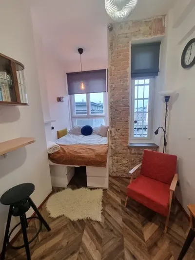 Klimatyczna kawalerka w sercu Śródmieścia, ul. Smolna 13, 2500 zł all in - miniatura 2