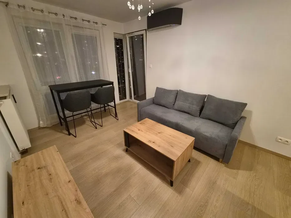 2 pokoje 42 m² | balkon | klimatyzacja | Praga-Południe - 1/8