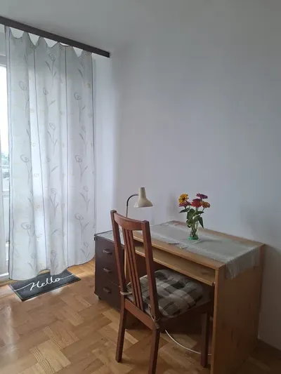 Dla pary studentów - świetna lokalizacja - Wieczysta - miniatura 4