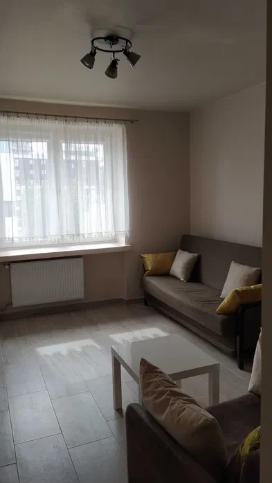 Mieszkanie do wynajęcia - 1/8