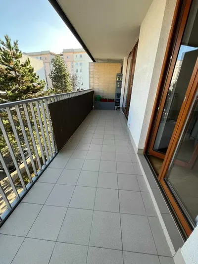 Mieszkanie 3-pokojowe z balkonem na Bemowie - miniatura 5