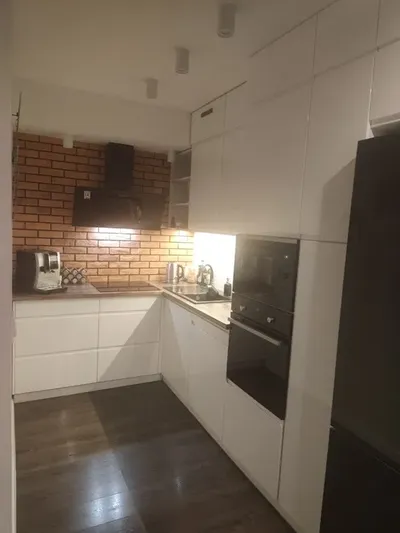 3 pokoje Ogródek 50 metrów Taras Garaż Podziemny Kliamtyzacja Pełne Wyposażenie AGD RTV - miniatura 4