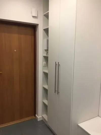 Przytulne mieszkanie po remoncie w zielonej okolicy – Śródmieście (Muranów), ul. Lewartowskiego, Comfortable Apartment in a Green Area – Śródmieście - miniatura 5
