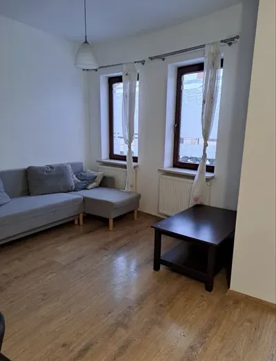 Wynajme mieszkanie 40m cicha spokojna okolica , blisko las - miniatura 5