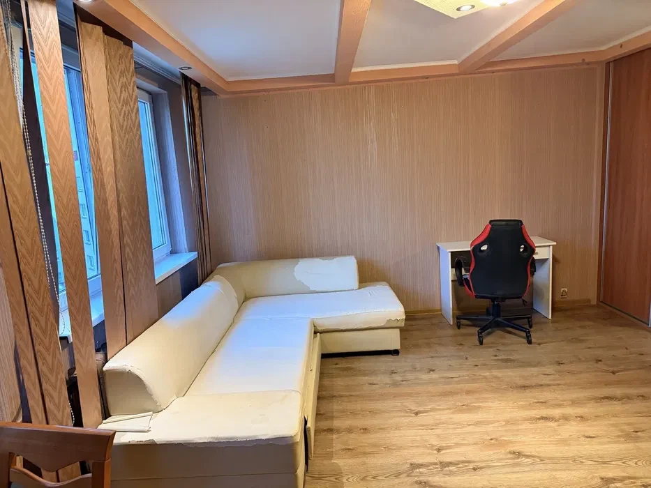 Umeblowane 3-pokojowe 65 m2, osobna toaleta, piwnica, parking - 1/8