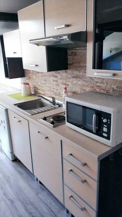 Mieszkanie / kawalerka 32m2 centrum do wynajęcia - osobna kuchnia - miniatura 4