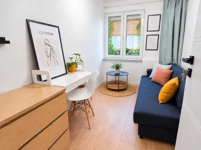 1250 zł z opłatami | Same dziewczyny | 8 min do SKM | Bezp. autobus do UMG i AMW | Balkon | wifi, światłowód, piwnica