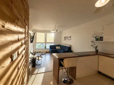 Apartament z widokiem na panorame warszawy - miniatura 2