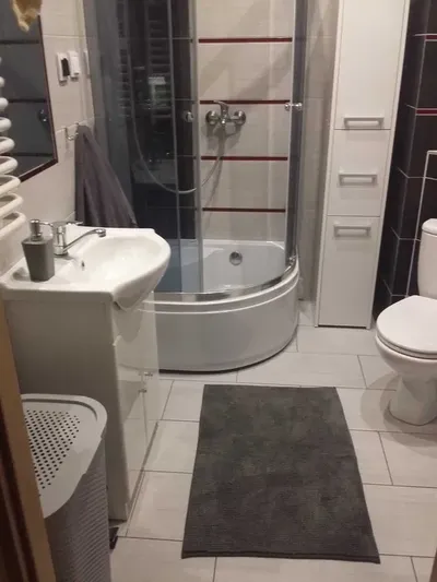 Pokój do wynajęcia z balkonem - miniatura 4