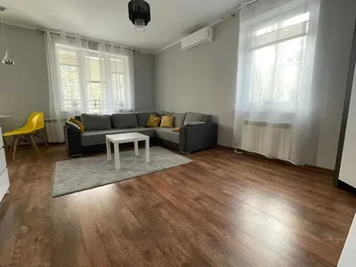 Mieszkanie Warszawa-Grochów-najem okazjonalny. - miniatura 2