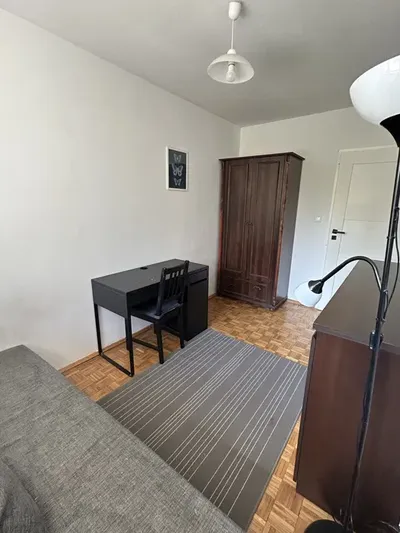 Pokoj jednoosobowy dla dziewczyny - miniatura 2