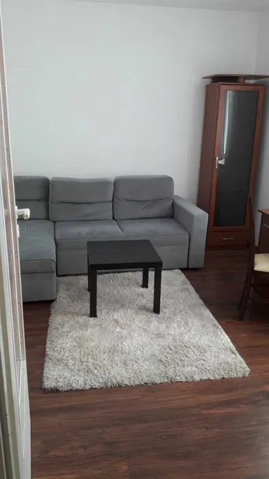 Wynajmę pokój umeblowany z balkonem na oś. Oświecenia ul. Bohomolca - miniatura 2