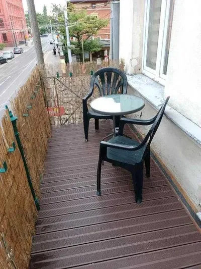 Duży pokój 23 m² z balkonem i TV 55" | Blisko UMK - miniatura 3