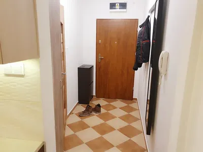 Wynajme mieszkanie ul.Cystersów Kraków od 1.10. - miniatura 5