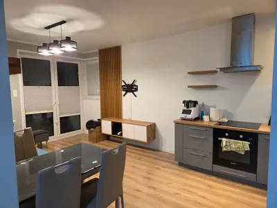 3 pokojowe mieszkanie z ogrodem+ parking - miniatura 2